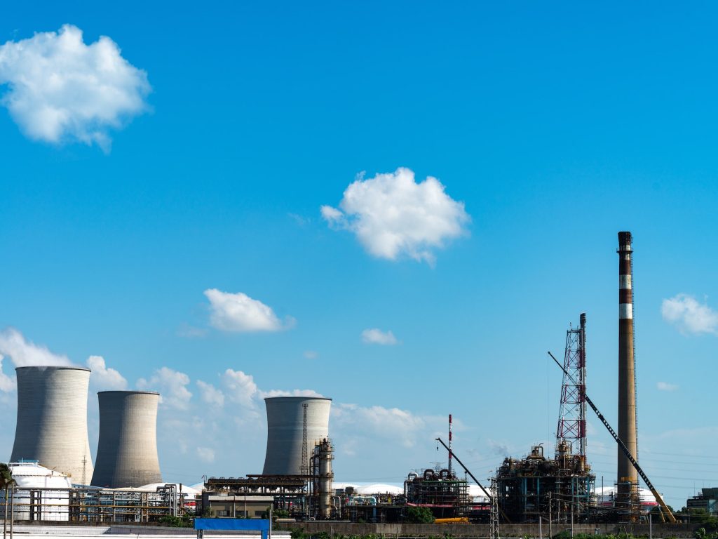 oil-refineries-2.jpg